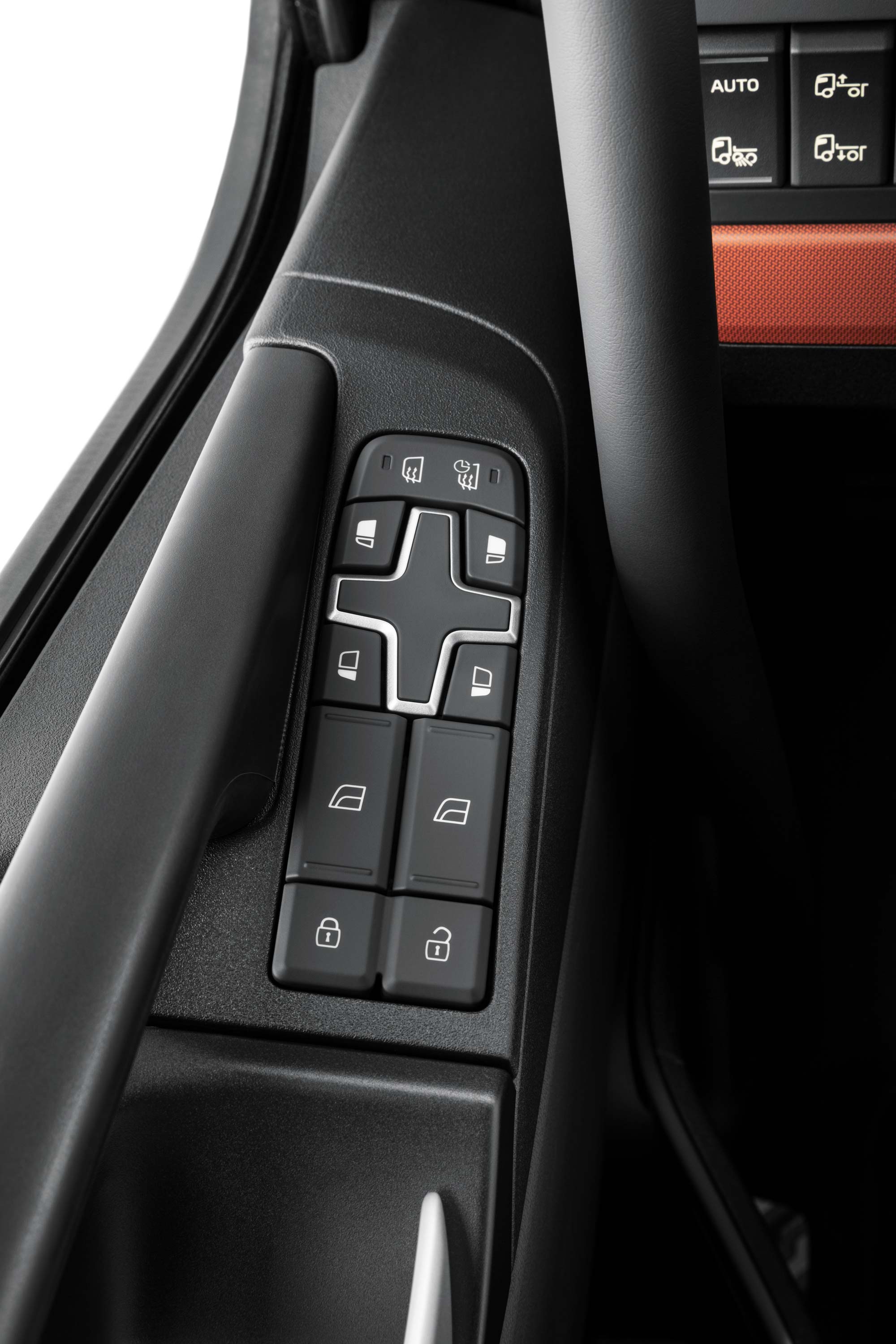 Χειριστήρια ενσωματωμένα στο εσωτερικό του Volvo FH16 για εύκολη πρόσβαση.